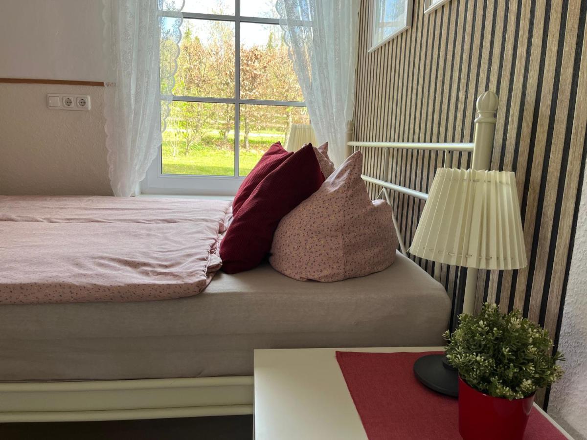 Fewo Eg Im Roten Haus Am Ostsee Radweg Ovs 103 Neu 20 Blowatz Extérieur photo